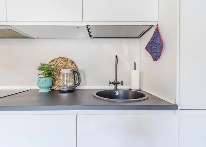 Apartment Viaemilia 2 Min Dal Centro, 4 Persone, Wifi, Aria Condizionata